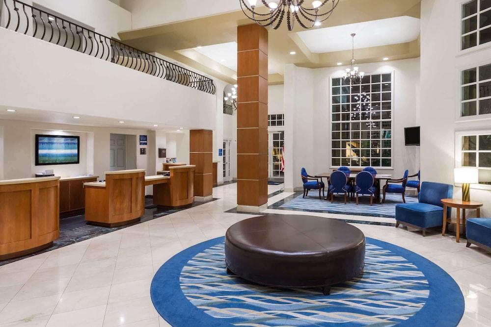 Wyndham Garden San Diego Exterior photo