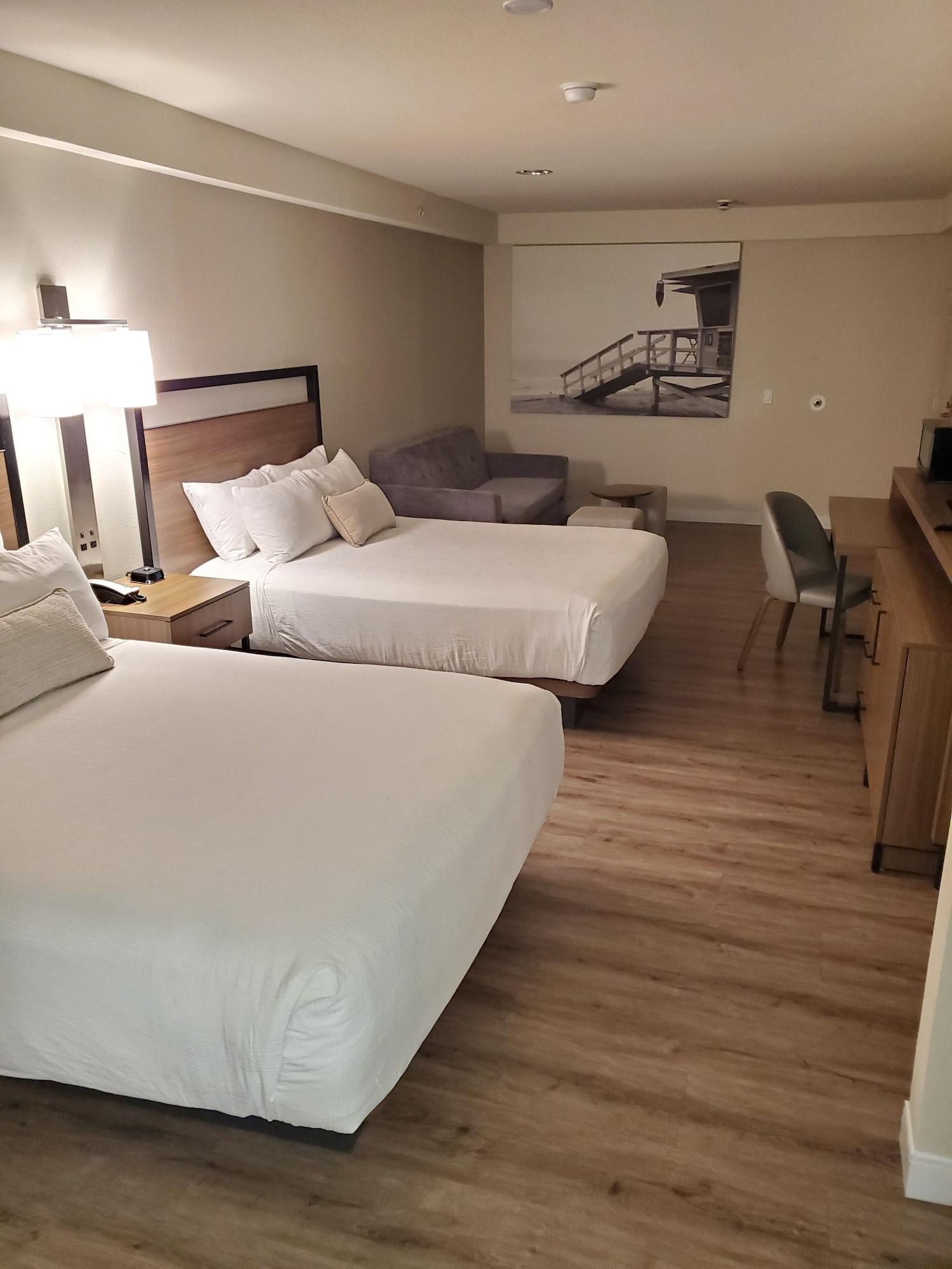 Wyndham Garden San Diego Exterior photo